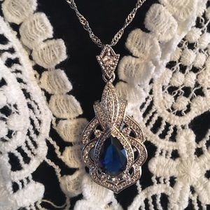 New Beautiful Sapphire Diamond Necklace